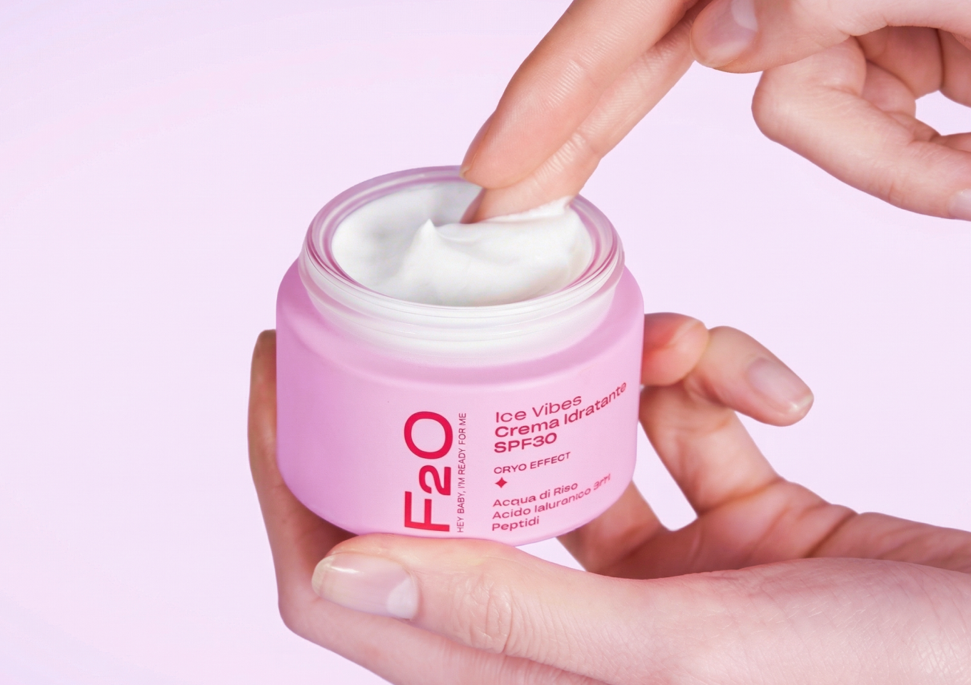 Rigenerare e proteggere la pelle del viso: la crema effetto freddo per una nuova frontiera della cosmetica